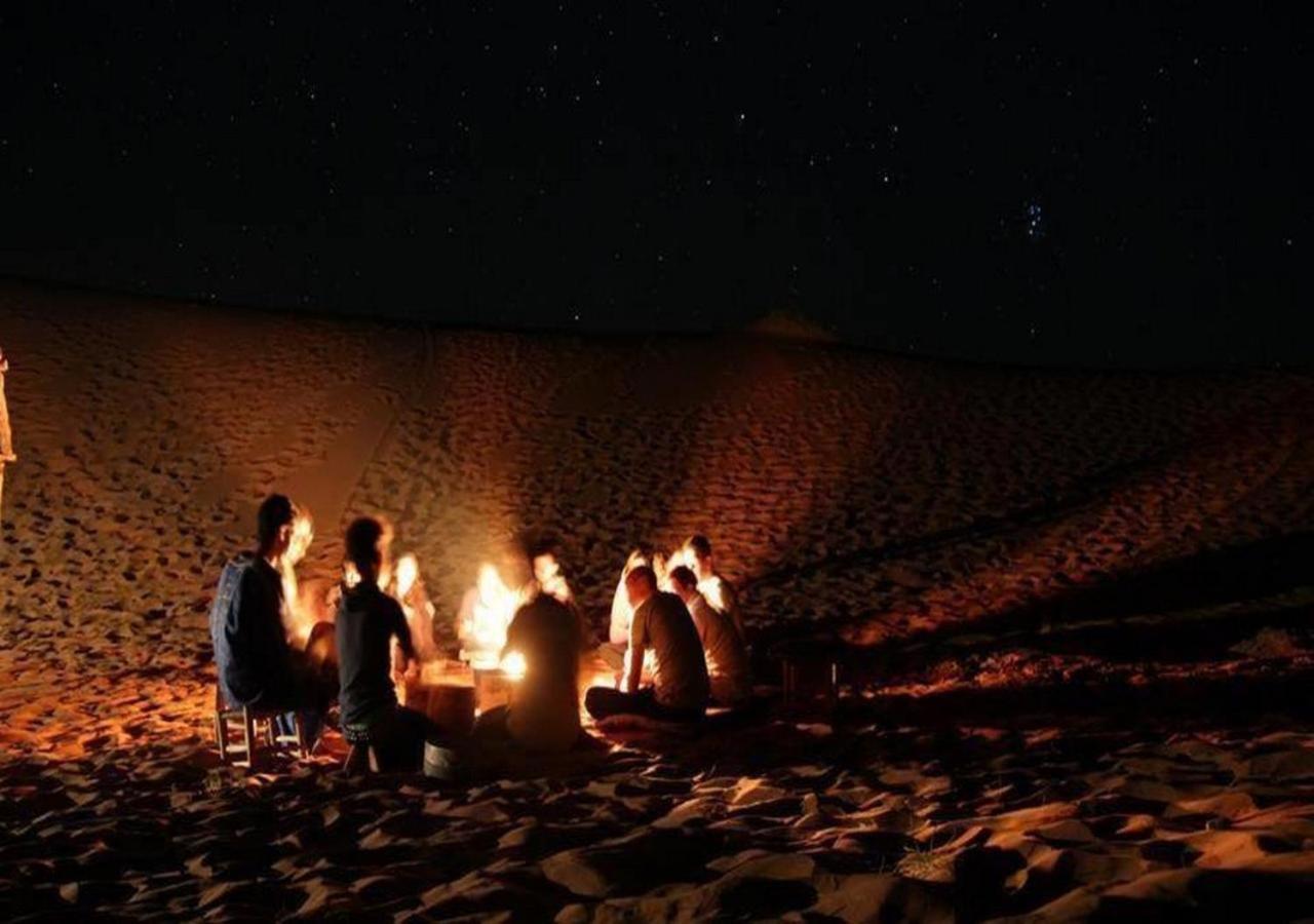 Camp Sahara Majestic Bed & Breakfast M'Hamid Luaran gambar